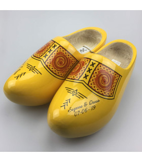 Klompen met naam geel [boerengele uitvoering]