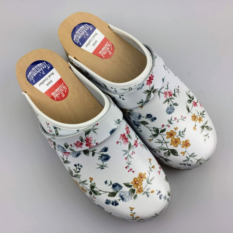 Hippe lederen damesklompen | open hiel wit bloem Hippe lederen damesklompen | open hiel wit bloem