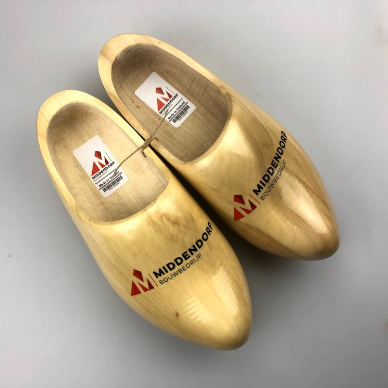 Klompen met logo Klompen met logo