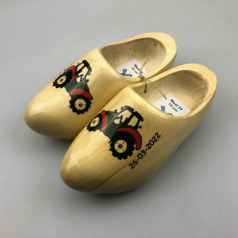 [Geboorte] klompjes met Trekker schoenmaat 24