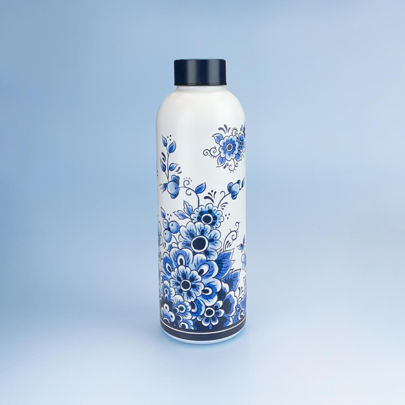 Uniek Cadeau: Waterfles met Delfts Blauw Bloemenpatroon Uniek Cadeau: Waterfles met Delfts Blauw Bloemenpatroon