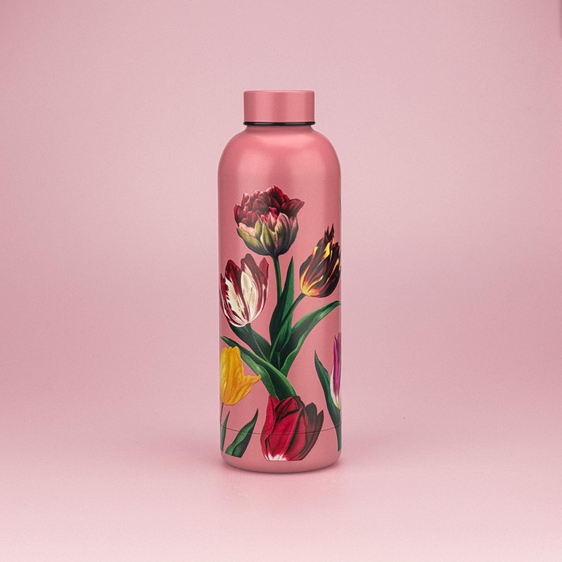 Waterbottle met prachtige tulpen Waterbottle met prachtige tulpen